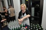 Pivo Heineken nalévala Petra Miškejová, která se jinak alkoholu ani nedotkne. 